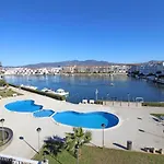 Gran Con Vistas Al Canal Apartamento Ampuriabrava