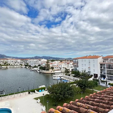 Apartment Gran Con Vistas Al Canal Empuriabrava