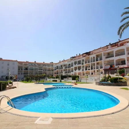 Gran Con Vistas Al Canal Apartment Empuriabrava
